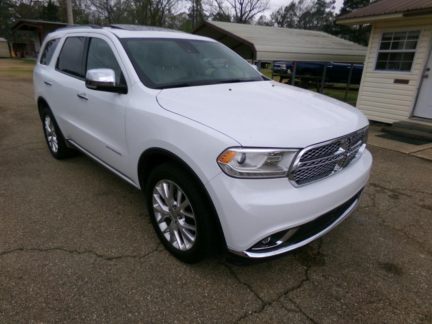 2014 Dodge Durango Citadel AWD (1C4RDJEG9EC) with an 3.6L V6 DOHC 24V engine, 8-Speed Automatic transmission, located at 401 First NE, Bearden, AR, 71720, (870) 687-3414, 33.726528, -92.611519 - Photo#34